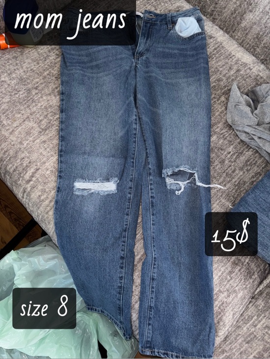 Pants - High-Rise Blue Mom Jeans - Size 8